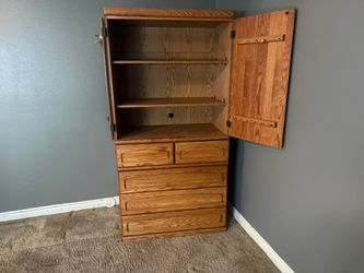 FREE OAK FURNITURE
