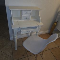 White Desk