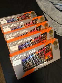 Apex Pro TKL gen 3 keyboard