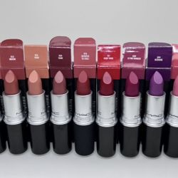 25 Mac Lipsticks For $200 Wholesale Price