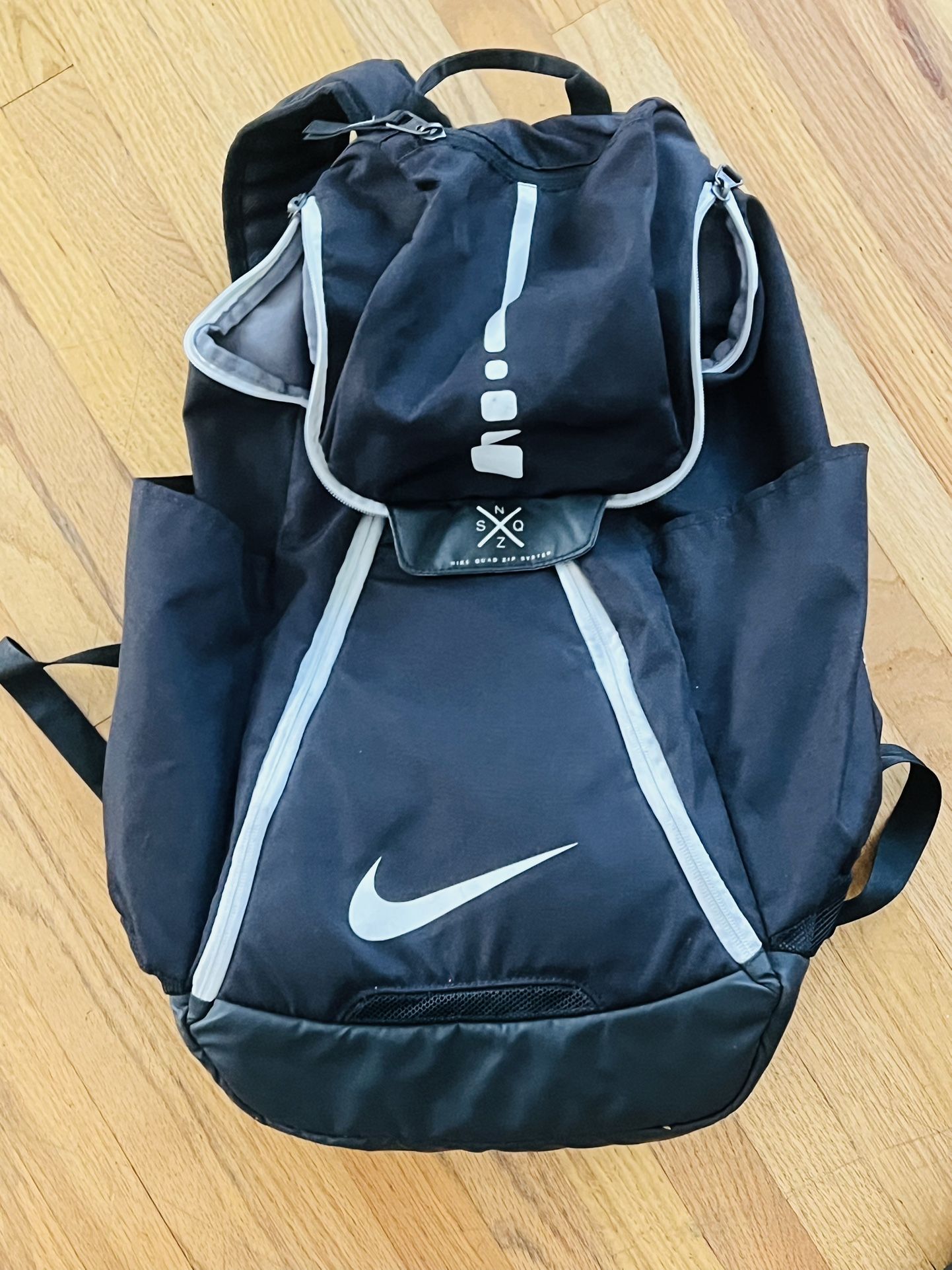 Nike Hoops Elite Max Air 2.0 Quad Zip Backpack Black White Basketball Gym Bag