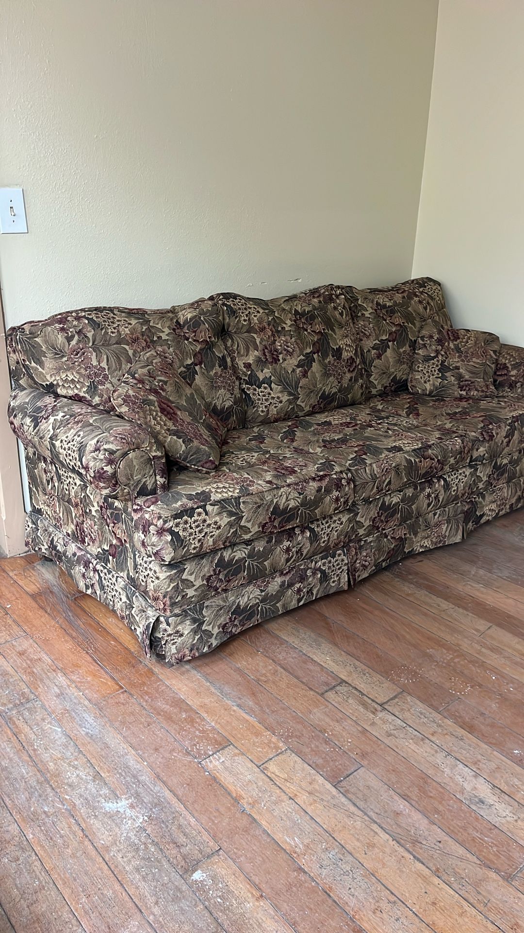 Free Furniture, Live Seat And Sofa, King Size Mattress