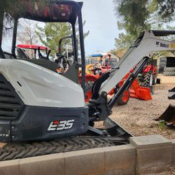 Bobcat E35 Excavator 