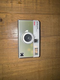 Kodak Ektar H35N Half Frame Film Camera