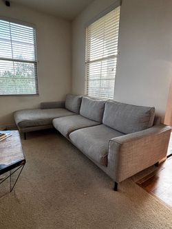 Sectional couch