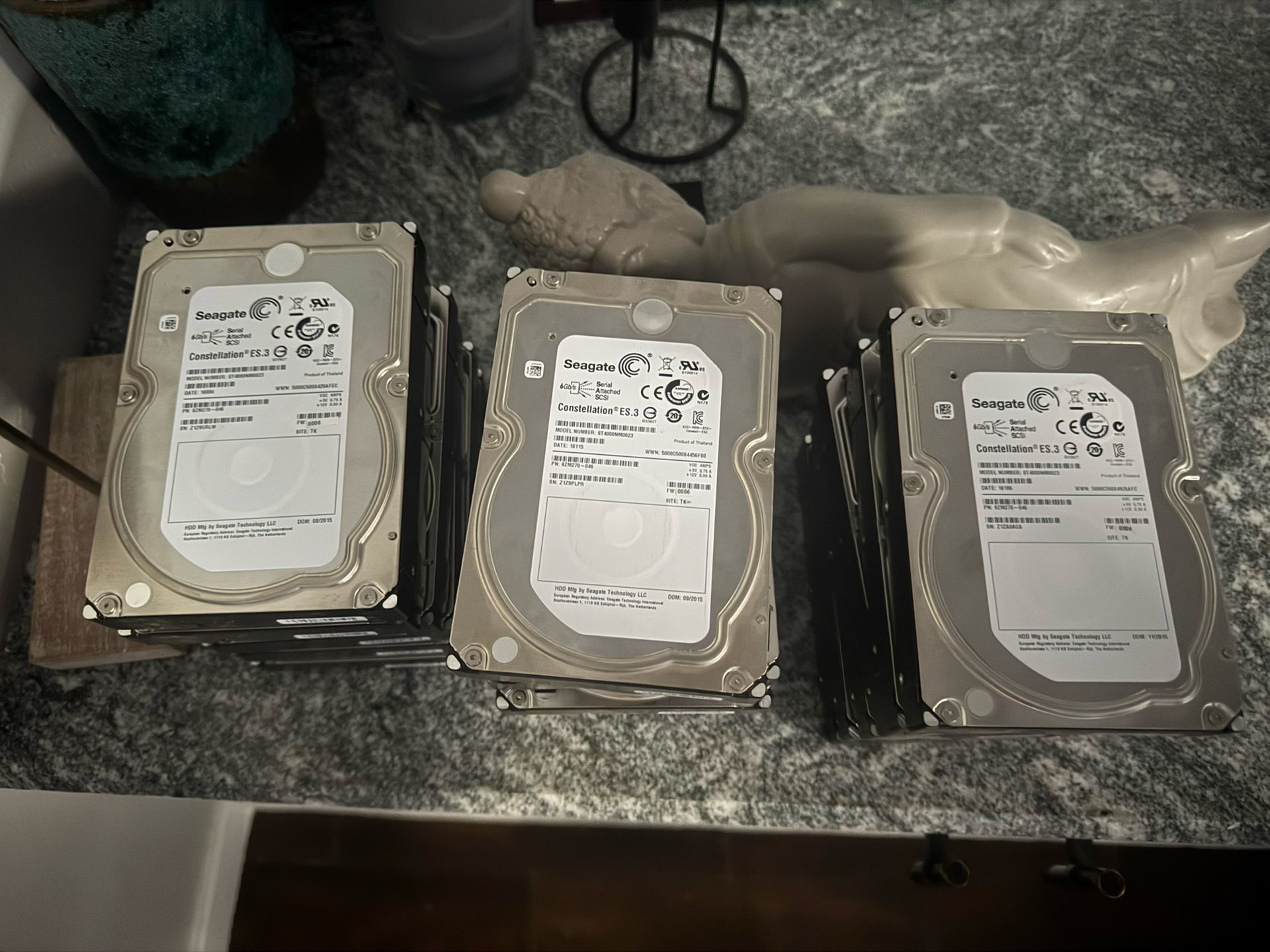 Seagate ST4000NM0023 4 TB SAS HDD