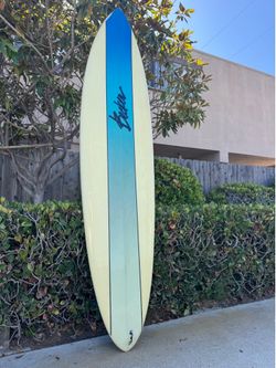 7’10 Becker surfboard