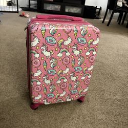 Unicorn Luggage 