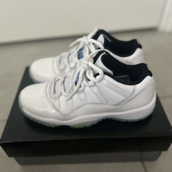Jordan legend blue 11’s