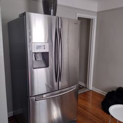 Samsung Refrigerator 