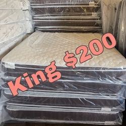New Queen Pillow Top 