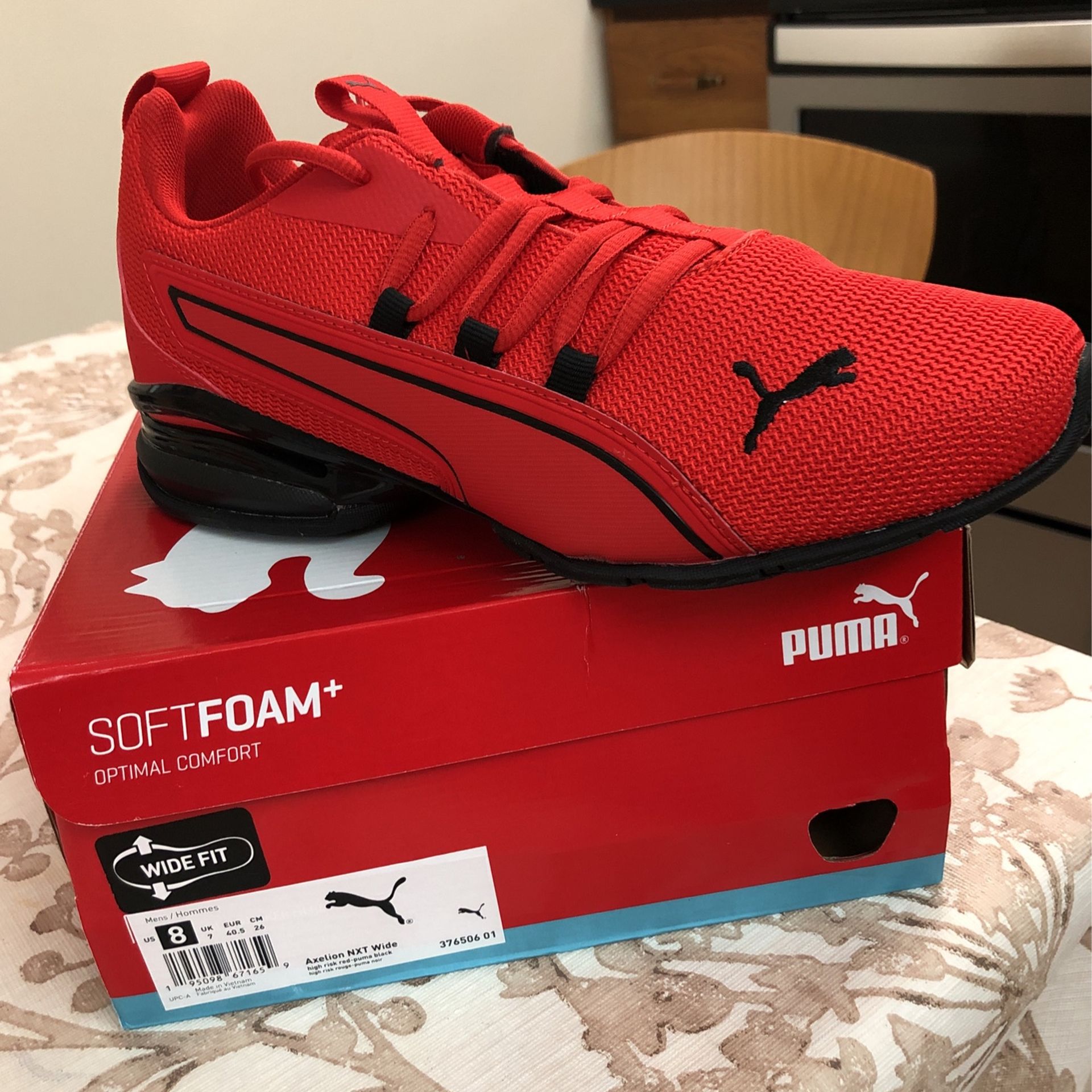  $70 NEW SIZE 8 MENS AXELIONS RED