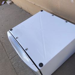 Whirlpool 15.5-inch pedestal with a storage drawer