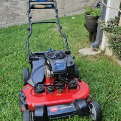 TORO 30" TIMEMASTER  TODO TRABAJA BIEN CON BLADE NUEVAS. LEER EN DESCRIPTION.