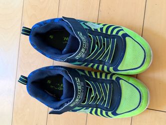 children's footwear
