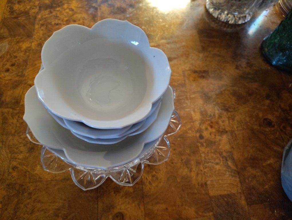 Antique Panamanian Crystal Ice cream Bowl Set!!