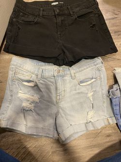 Size 6 old navy bf shorts