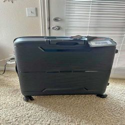 Travel Essentials Set - Everything for Perfect Trips protect pressure