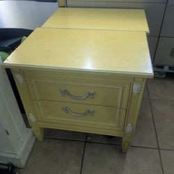 Side Dresser 