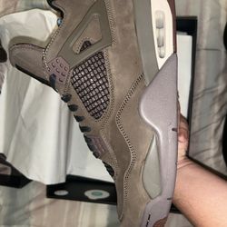 Jordan 4 x A Ma Maniere Dark Mocha