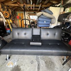  Black Couch Turned Into Day Bed With Cup Holders