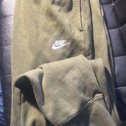 Nike Pants Size M