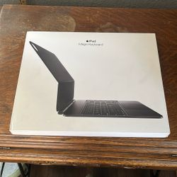 iPad Magic Keyboard iPad Pro 13-Inch (new)