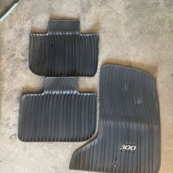 Chrysler 300 Weather mats