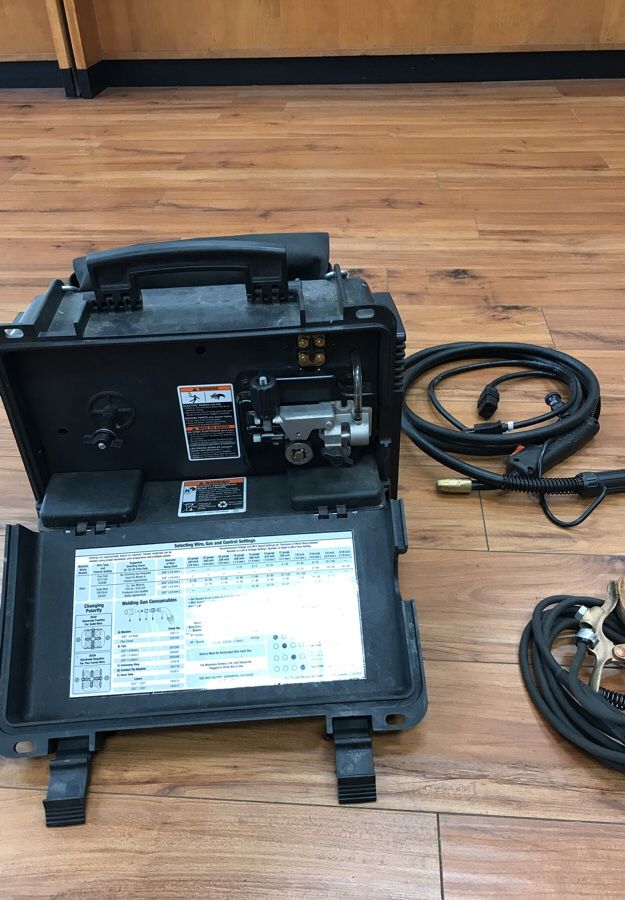 Welder HOBART TREK 180