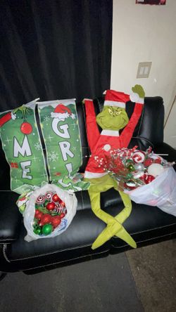 Grinch Christmas Decor