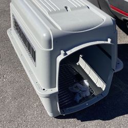 Travel dog kennel 