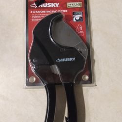 Ratcheting PVC Cutter 
