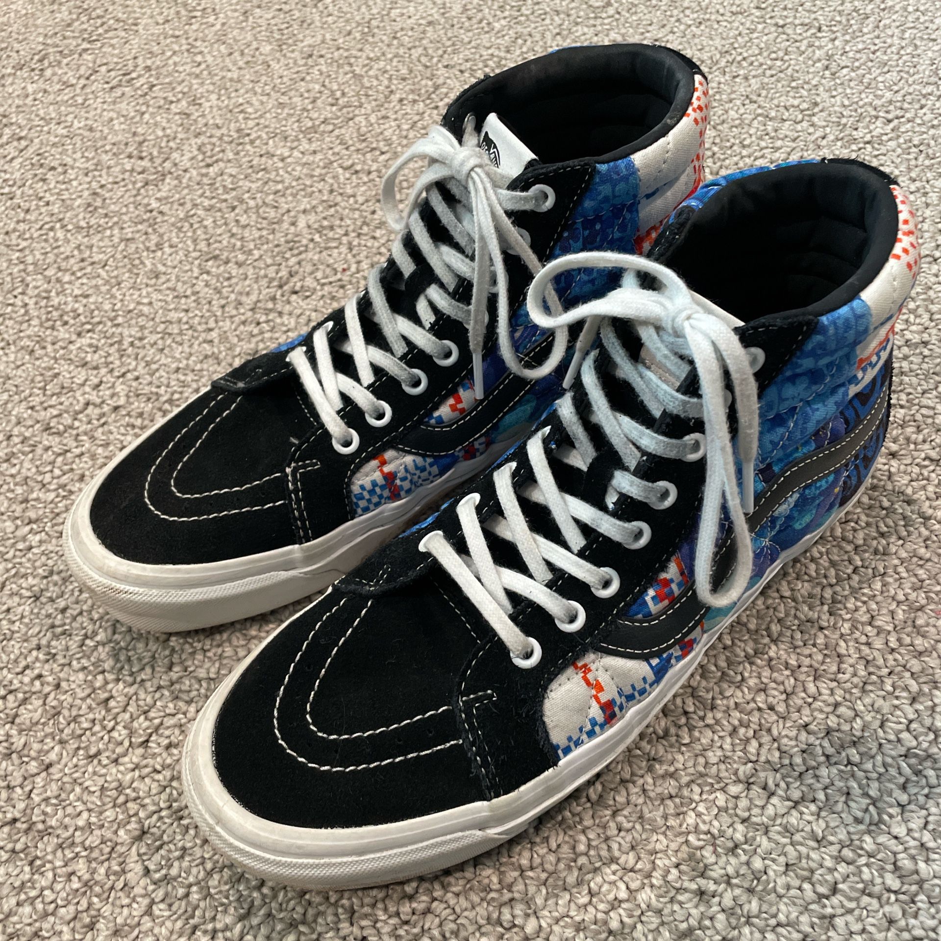 Vans (Spongebob) Sandy Liang Sk8-Hi trainers
