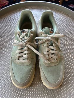 Men NIKE size 11