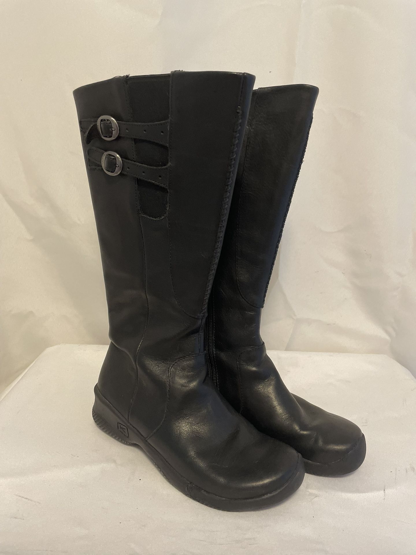 Keen Women's Black Leather Knee High Boots with Buckle Details - Size 7