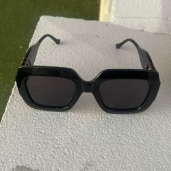 Gucci Womans Square Sunglasses