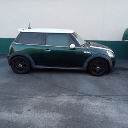 2014 Mini Cooper S Hardtop