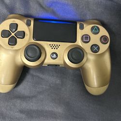 Dual Shock PS4 Controller 