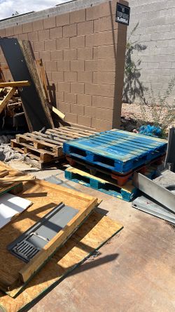 Free Wood Pallets and wood