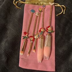 Metal Make Up Brushes