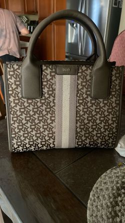 Dkny
