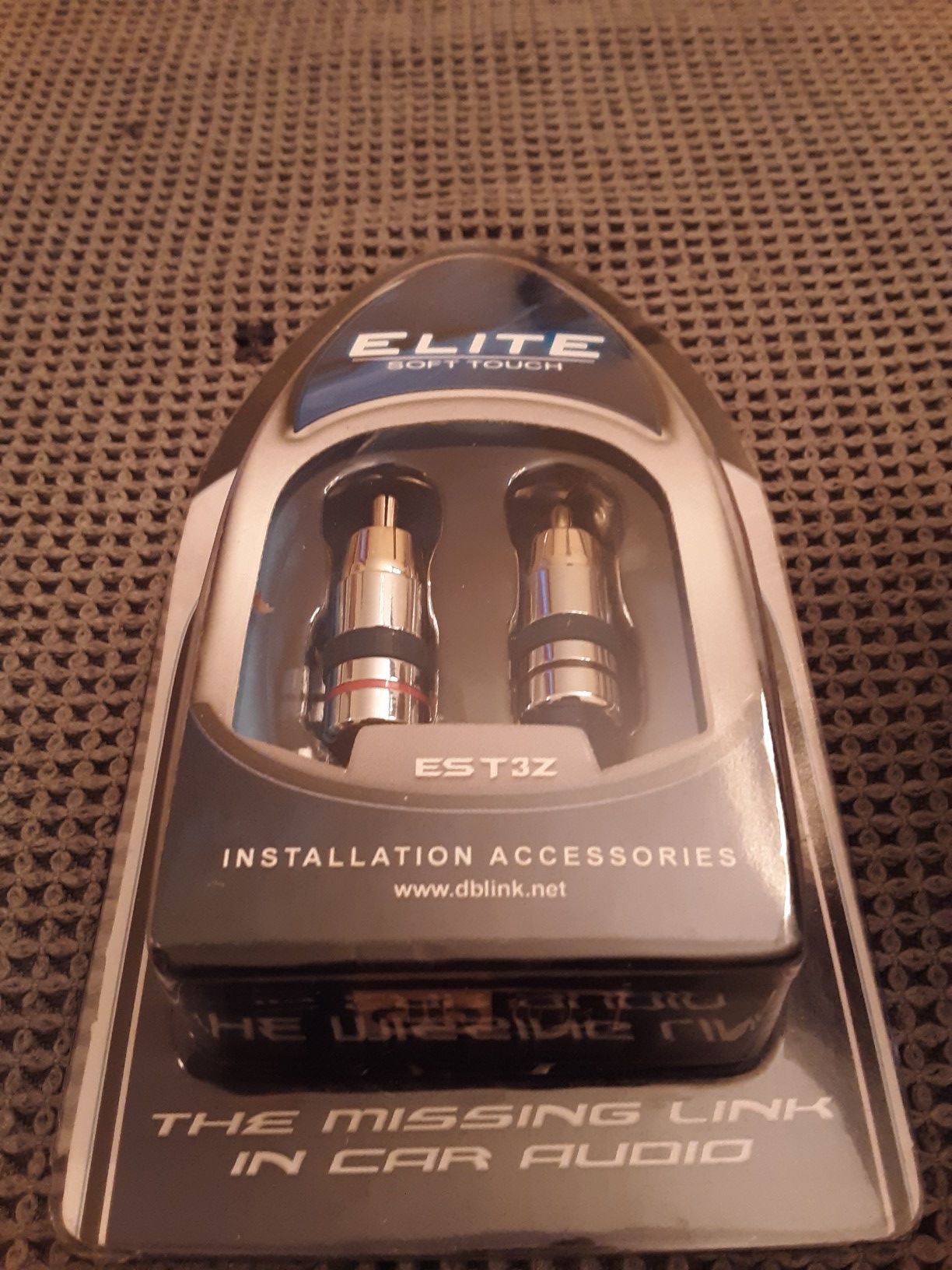 NEW!!!! 3 ft premium RCA cables