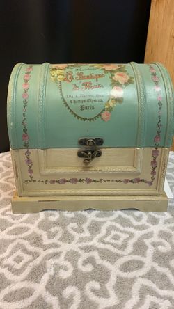 10.5 X 9 X 9” Wooden Vintage Paris Style Floral Chest