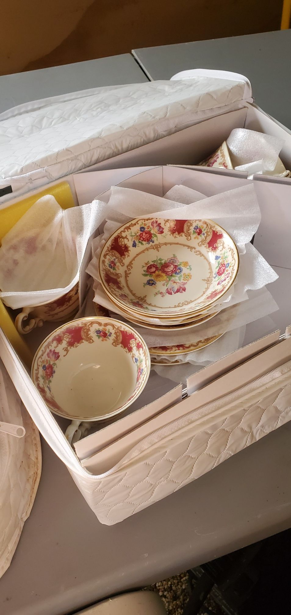 Syracuse China - Romance