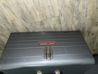 Old Crafts Man Metal Tool Box 30$ Obo