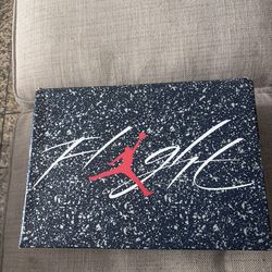 Jordan 4 Retro Midnight Navy