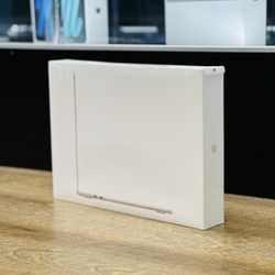 MacBook Air 13 Inch M2 Chip 