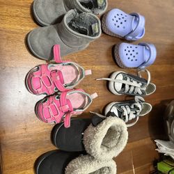 Girl Size 3-4 Shoes 5 Pairs 
