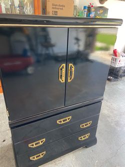 Dresser drawer