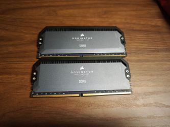 64GB Corsair Dominator Platinum RGB (2x32GB) DDR5-5600 CL40